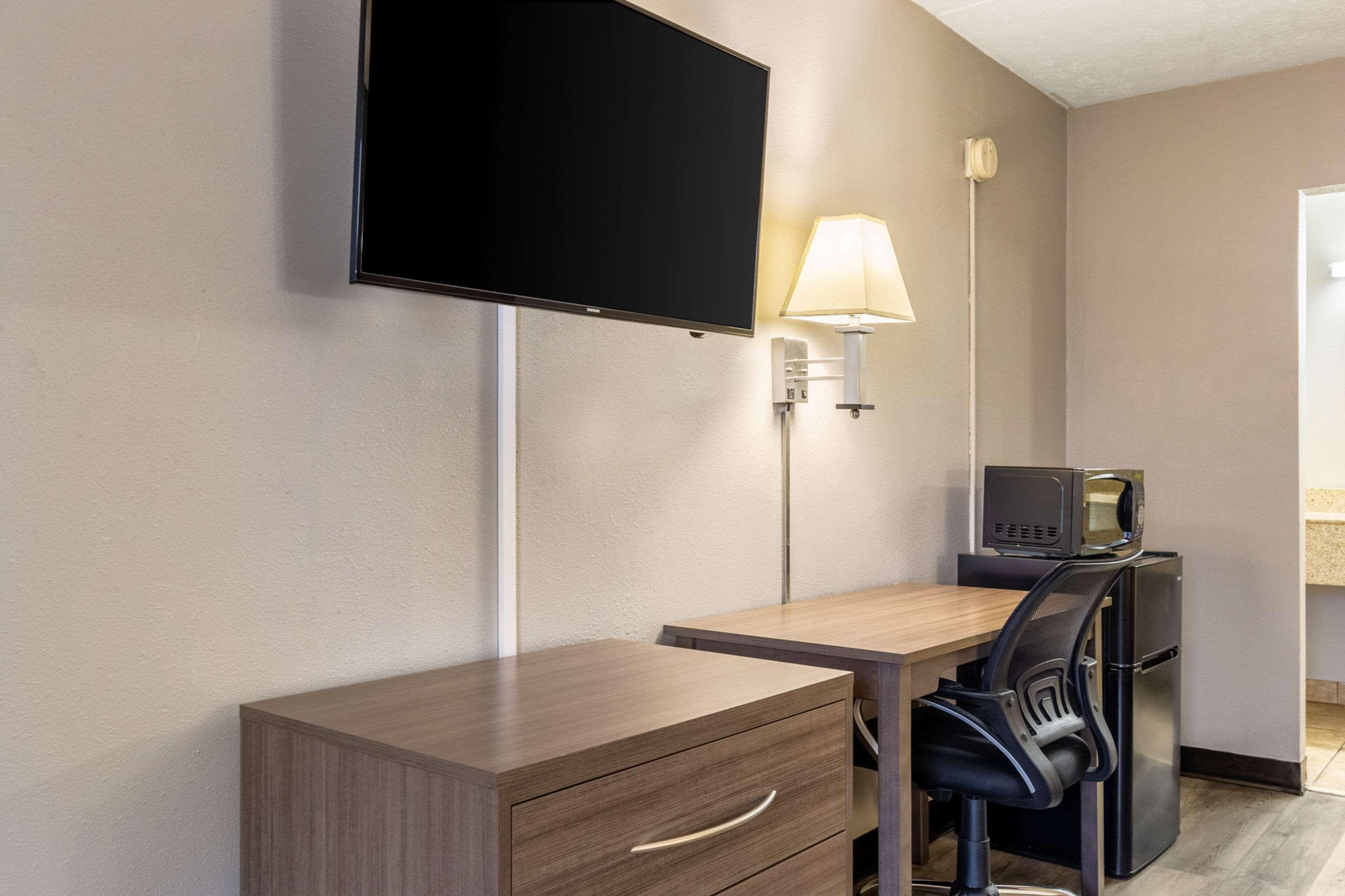 Econo Lodge Seymour Exteriör bild
