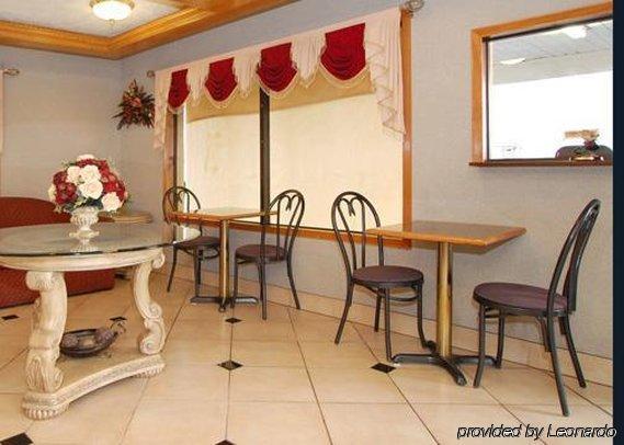 Econo Lodge Seymour Restaurang bild