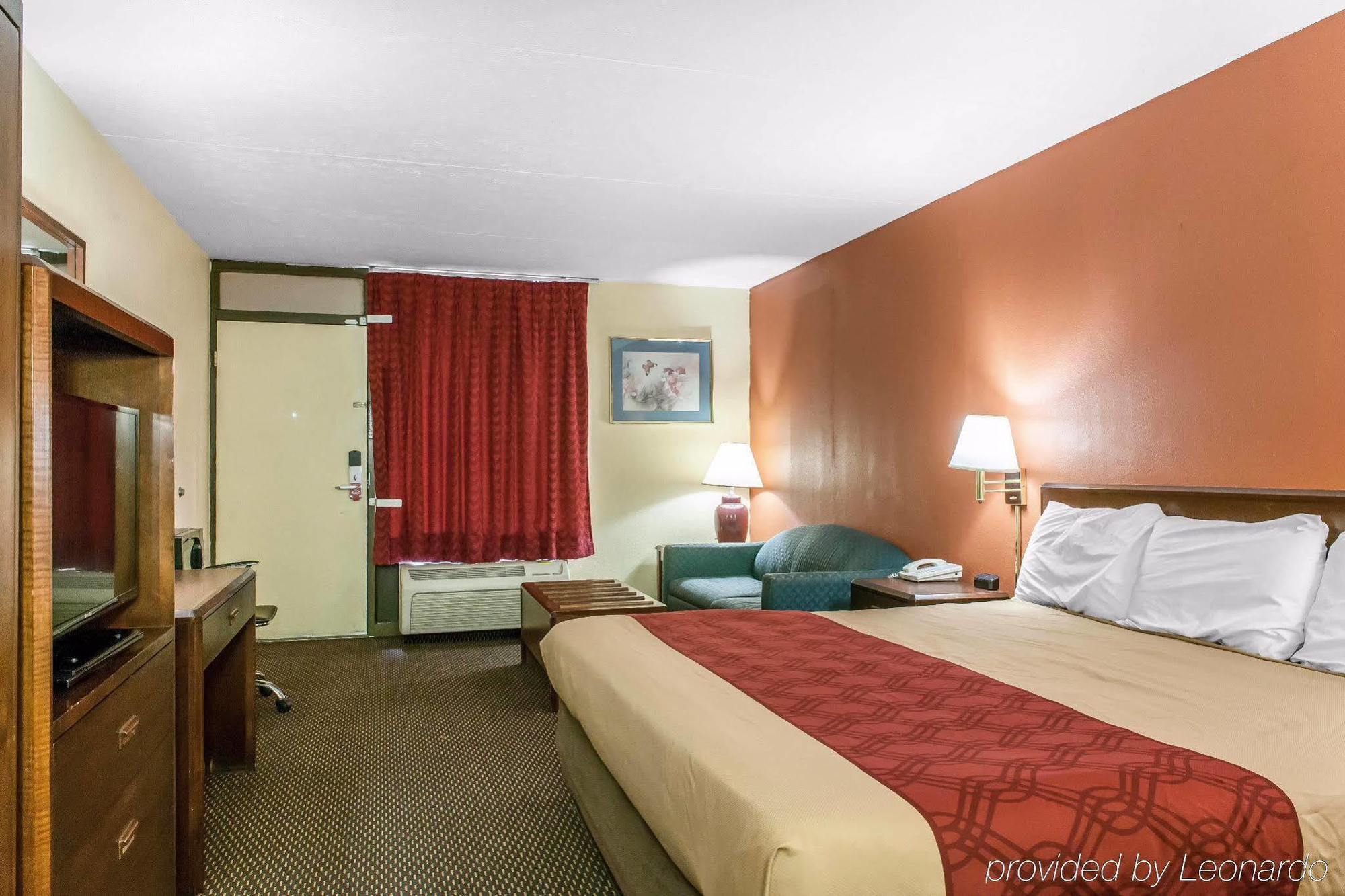 Econo Lodge Seymour Exteriör bild